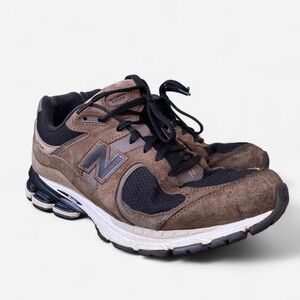 New Balance 2002R Mushroom Lifestyle Retro Sneakers